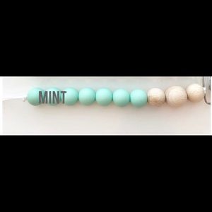 Pacifier clips (set of 2)